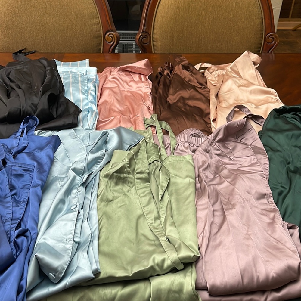 Set of 10 faux silk pjs